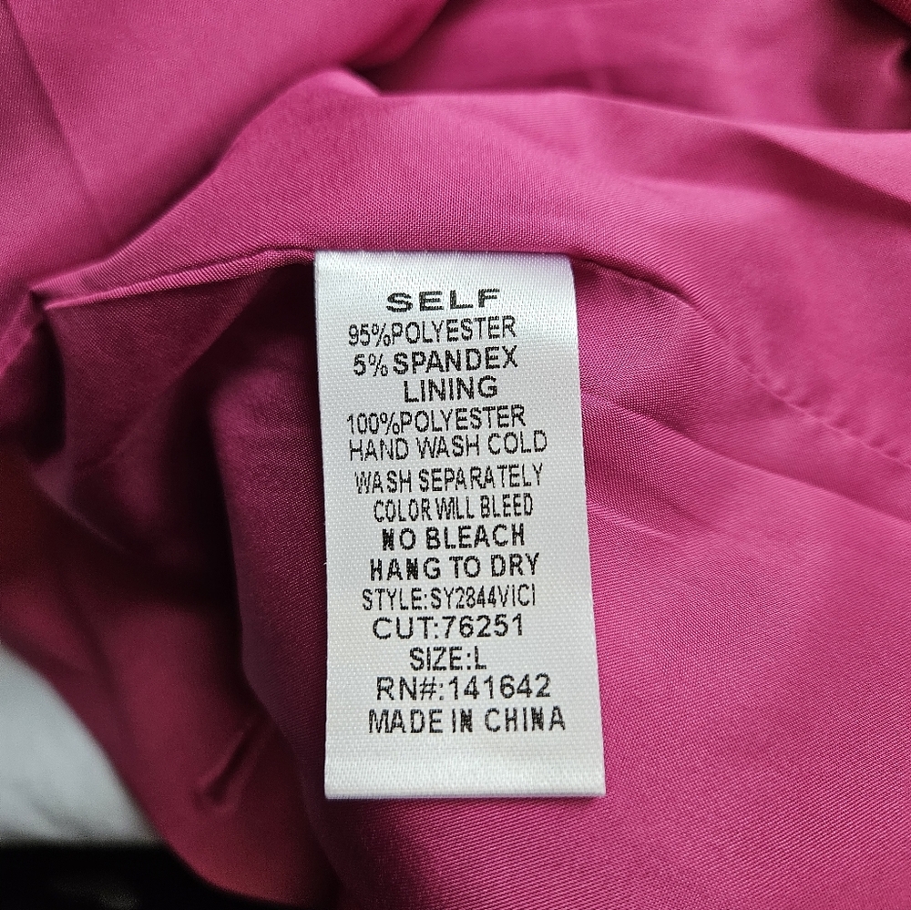 Blazer - Picture 2 of 6